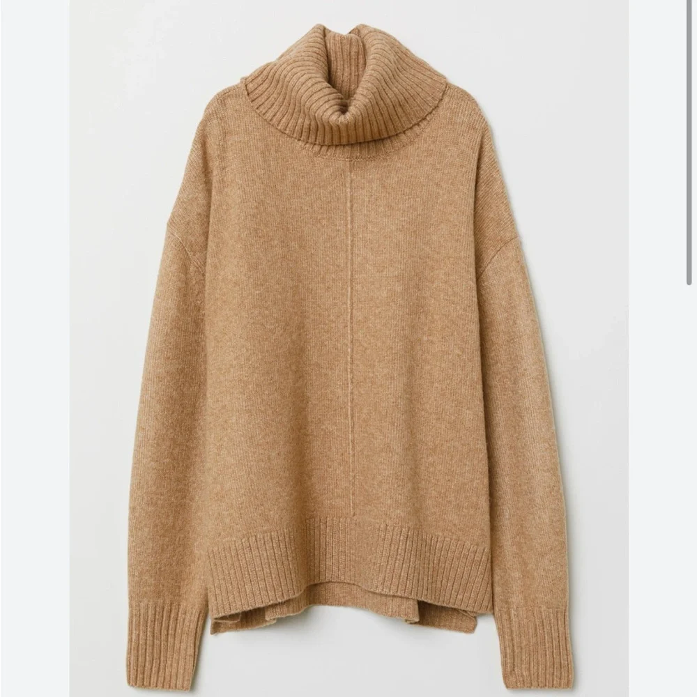 ❌ H&M Brown Turtleneck Sweater Women’s Size S